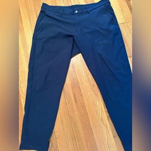 Lululemon Commission Pant Size 40 Slim Fit